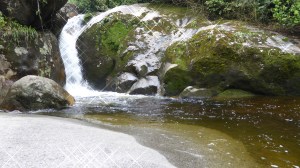 O brilho da cachoeira do Poço da Capela, PARNASO Sede Guapimirim, Rio de Janeiro/BR.
